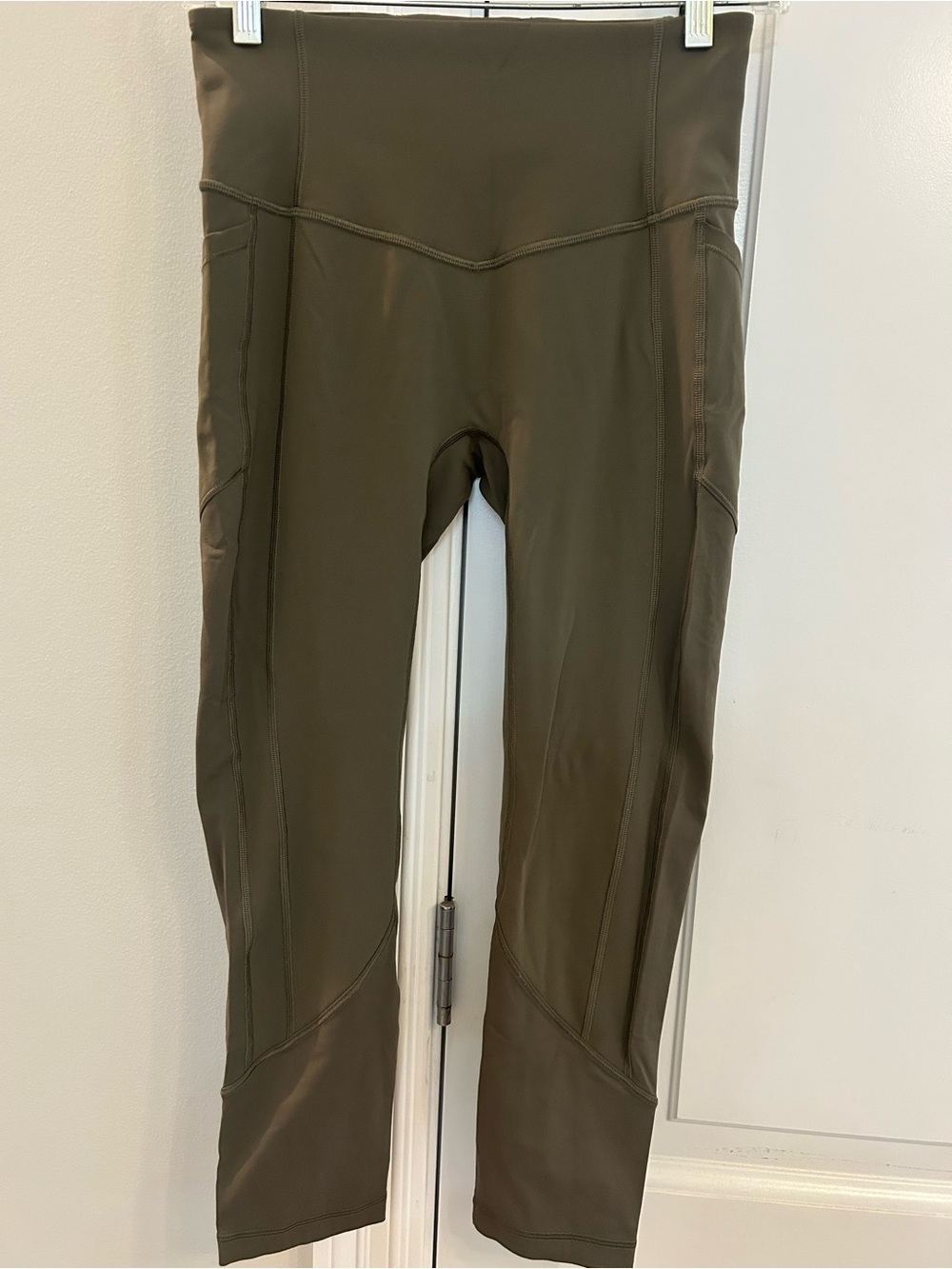 Women’s Olive Green Performance Leggings